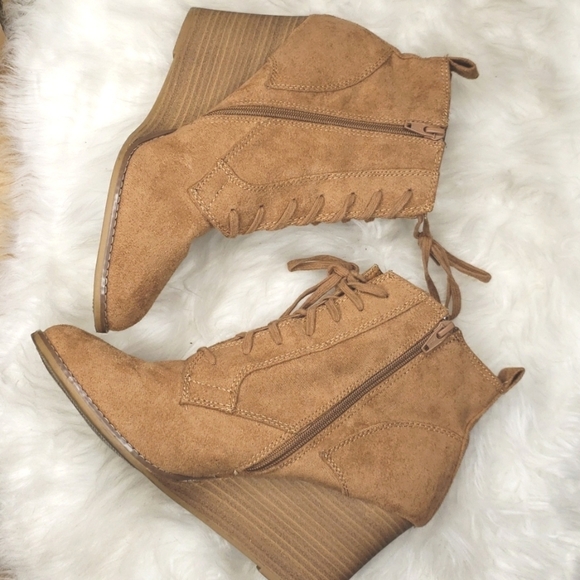A New Day Cora Laceup Wedge Booties  11 - Picture 8 of 10